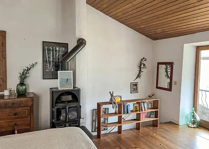 Castagna By Interhome *