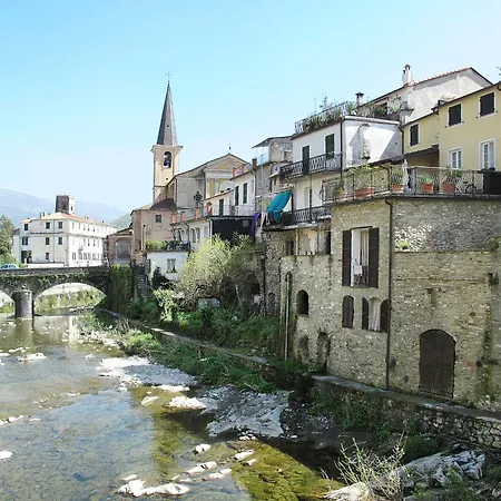 Castagna By Interhome 度假居